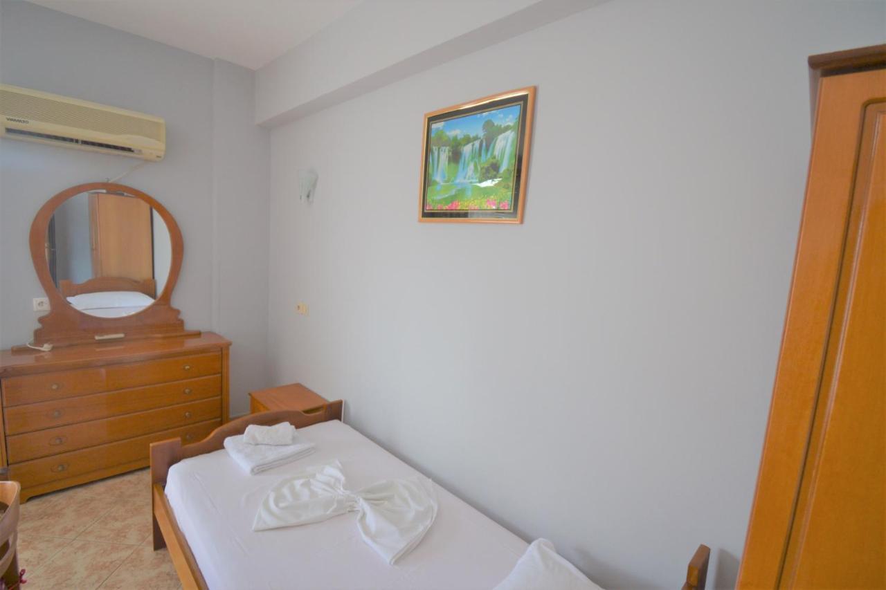 Villa Shqiponja Sarande Bagian luar foto