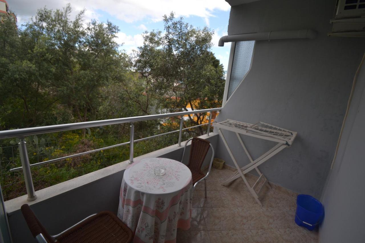 Villa Shqiponja Sarande Bagian luar foto