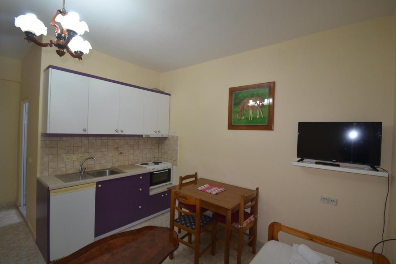 Villa Shqiponja Sarande Bagian luar foto